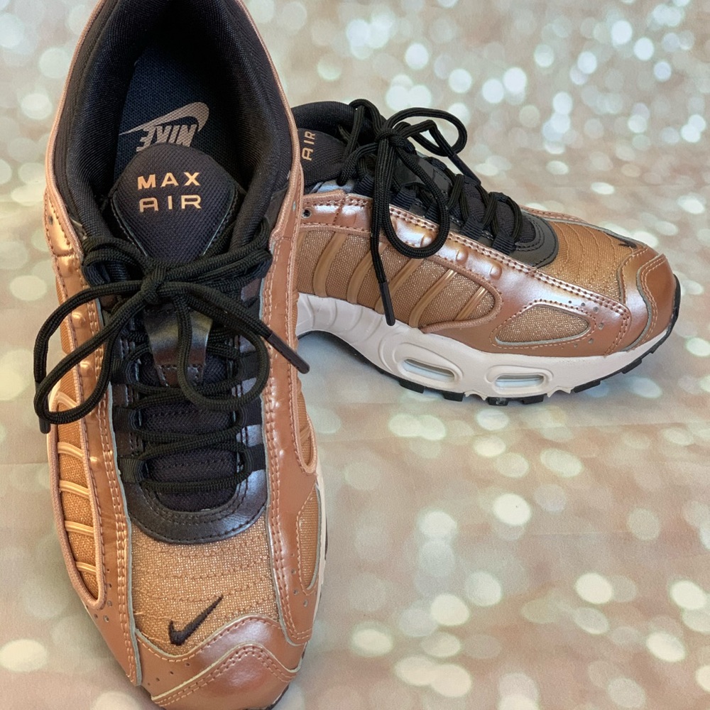 Nike Air Max Tailwind IV